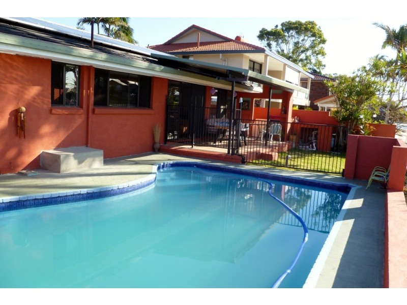 59 Fifteenth Avenue, Palm Beach QLD 4221