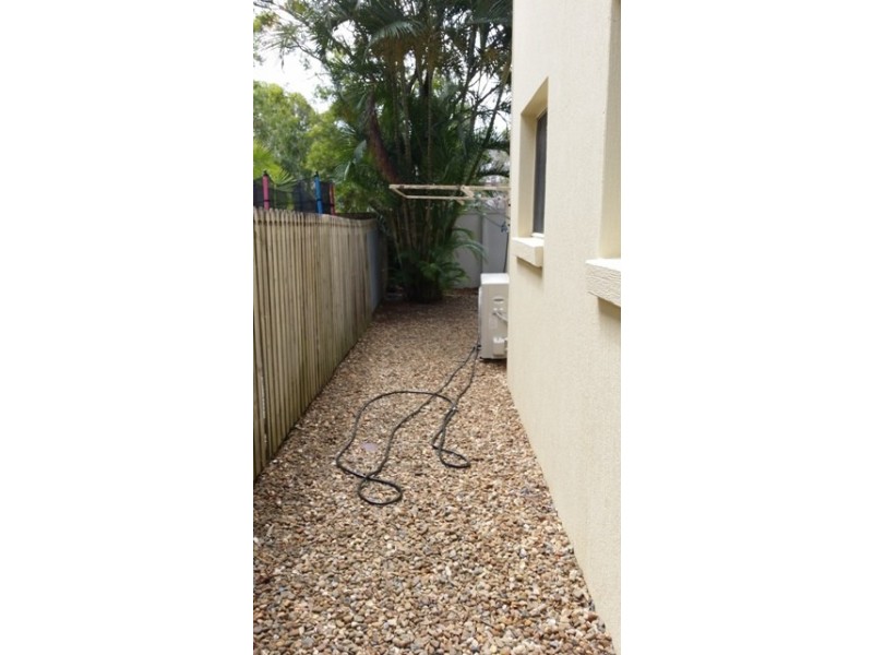 4/102 Alexander Drive, Nerang QLD 4211