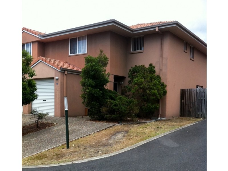 105/1 Coelia Court, Carrara QLD 4211