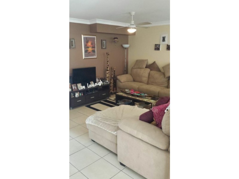 105/1 Coelia Court, Carrara QLD 4211