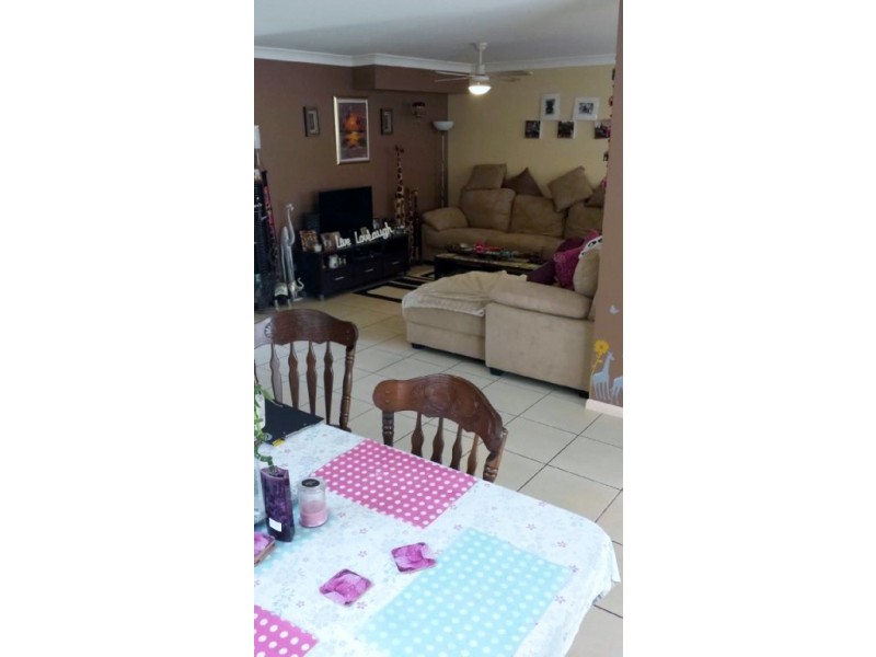 105/1 Coelia Court, Carrara QLD 4211