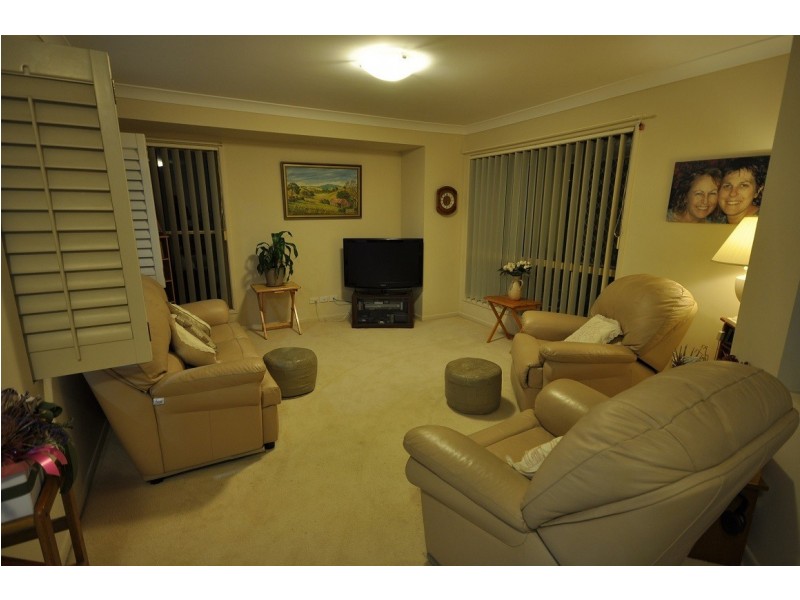 34 Ellis Drive, Mudgeeraba QLD 4213
