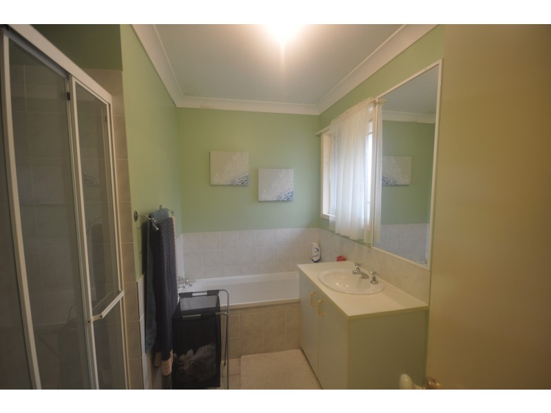 100 Franklin Drive, Mudgeeraba QLD 4213