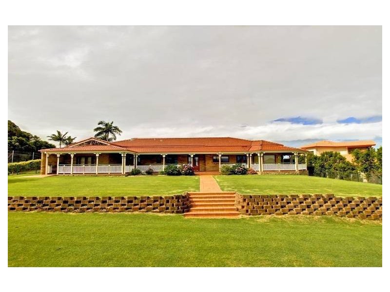 4 Westminster Boulevard, Elanora QLD 4221
