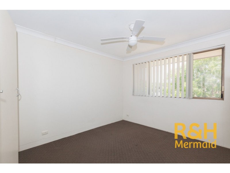 6/52 Oceanic Drive, Mermaid Waters QLD 4218
