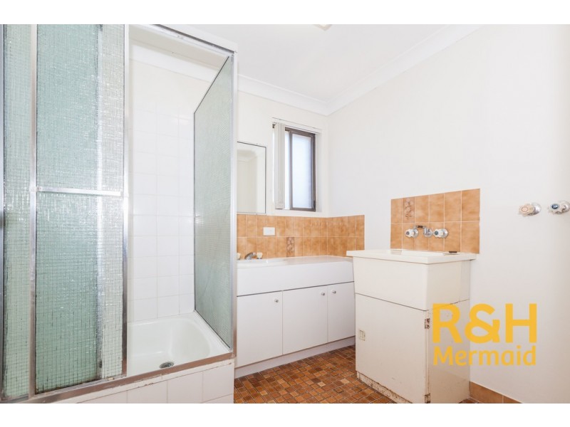 6/52 Oceanic Drive, Mermaid Waters QLD 4218