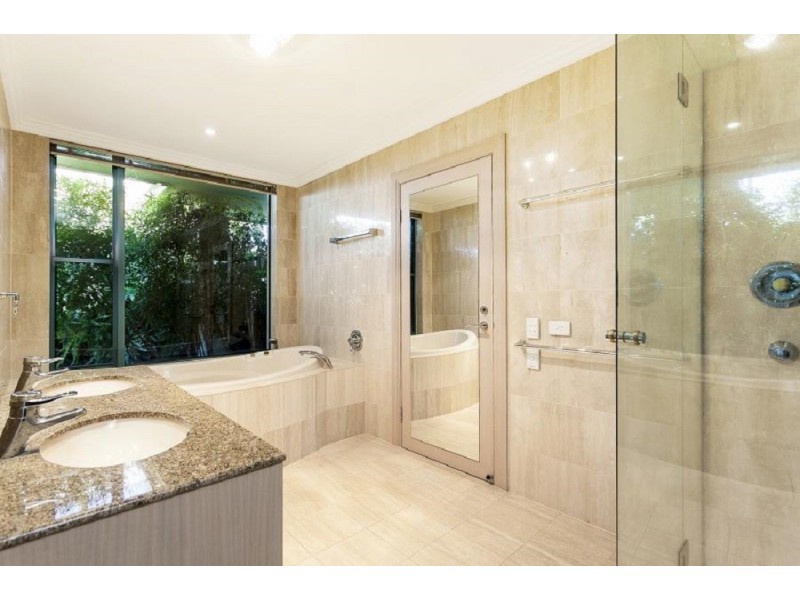 5105 Chalons Field, Royal Pines Resort, Benowa QLD 4217