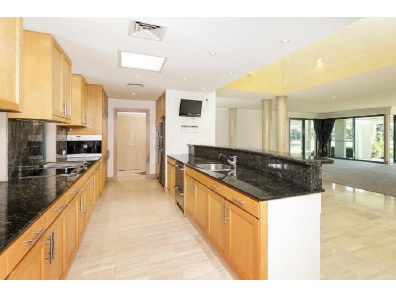 5105 Chalons Field, Royal Pines Resort, Benowa QLD 4217