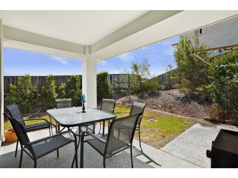 1 / 41 Springwood Avenue, Pacific Pines QLD 4211