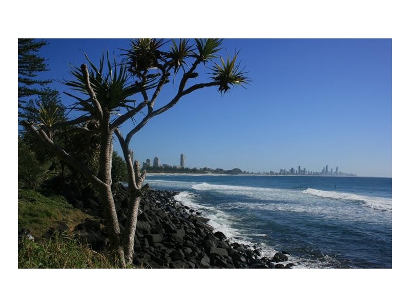 40 Albatross Avenue, Mermaid Beach QLD 4218