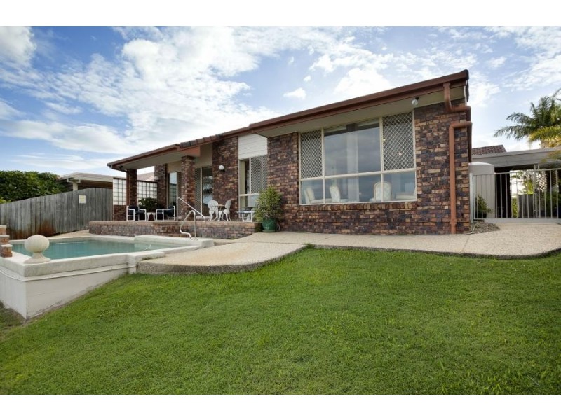 89 Cassowary Drive, Burleigh Waters QLD 4220