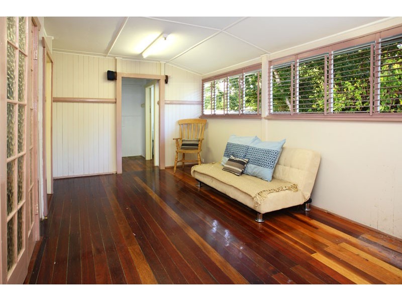 137 Eildon Road, Windsor QLD 4030