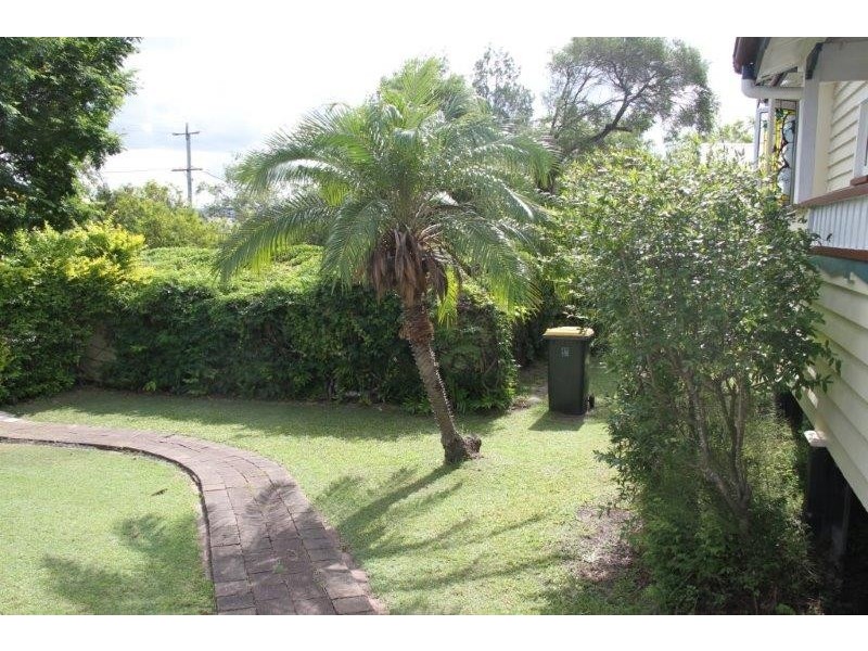 137 Eildon Road, Windsor QLD 4030