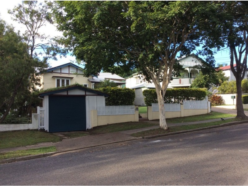 137 Eildon Road, Windsor QLD 4030