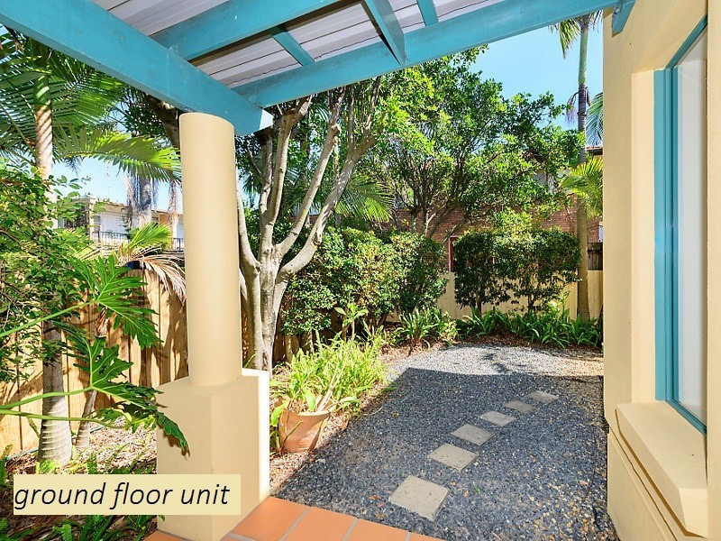3/11 Sunbrite Avenue, Mermaid Beach QLD 4218