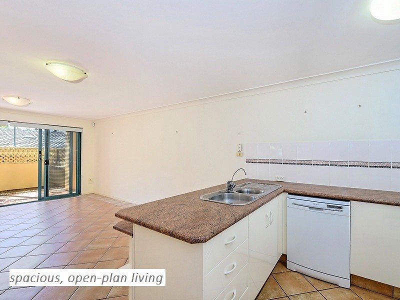 3/11 Sunbrite Avenue, Mermaid Beach QLD 4218