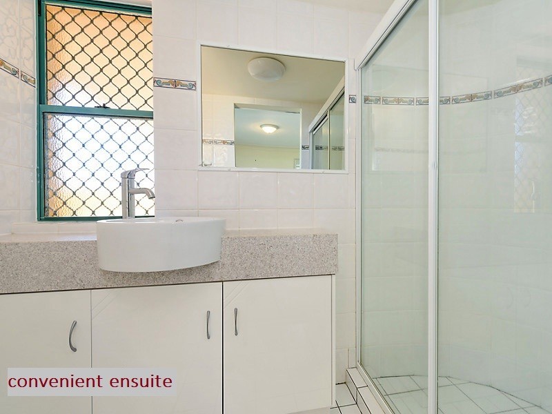 3/11 Sunbrite Avenue, Mermaid Beach QLD 4218