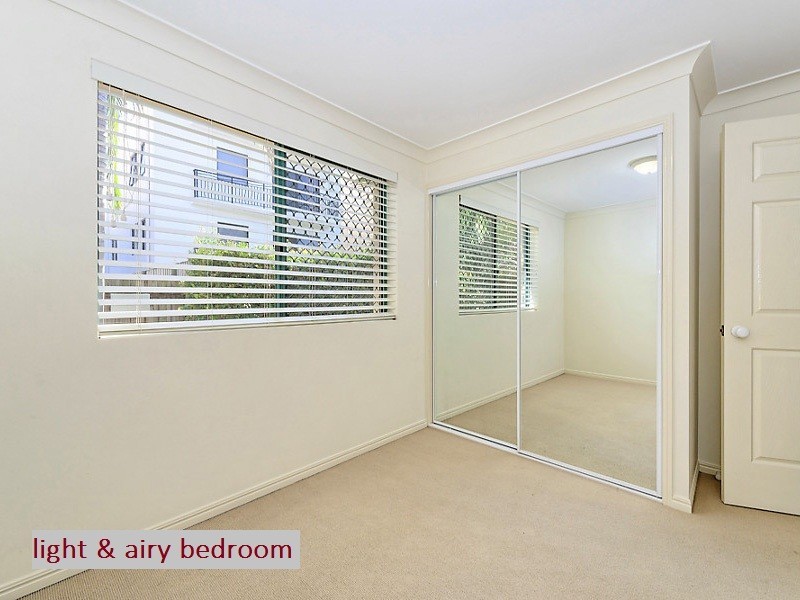 3/11 Sunbrite Avenue, Mermaid Beach QLD 4218