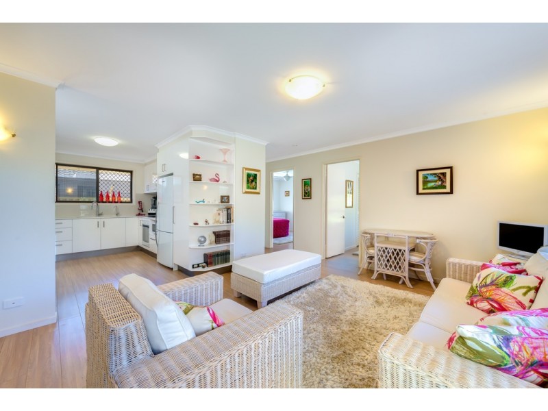 @7 Snipe Street, Miami QLD 4220