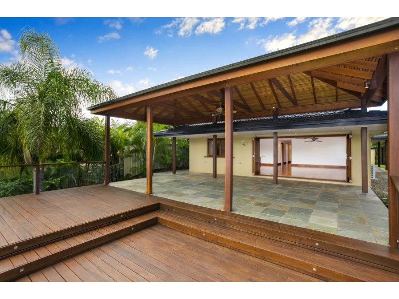 52 Honeyeater Drive, Burleigh Waters QLD 4220