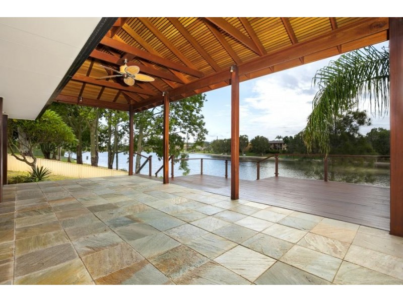 52 Honeyeater Drive, Burleigh Waters QLD 4220