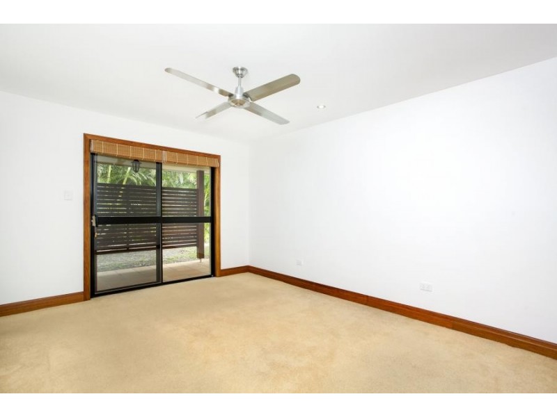 52 Honeyeater Drive, Burleigh Waters QLD 4220