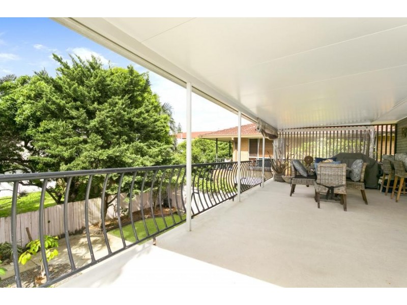 37 Seagull Avenue, Mermaid Beach QLD 4218