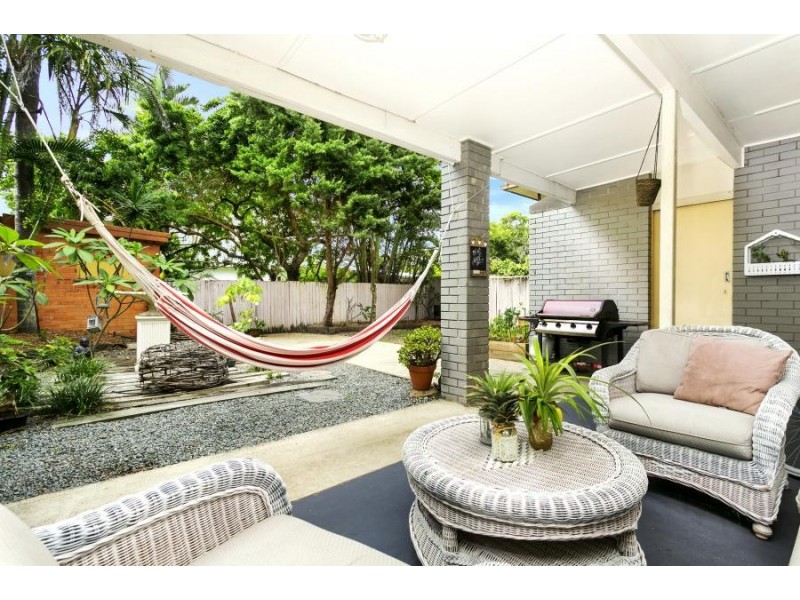 37 Seagull Avenue, Mermaid Beach QLD 4218