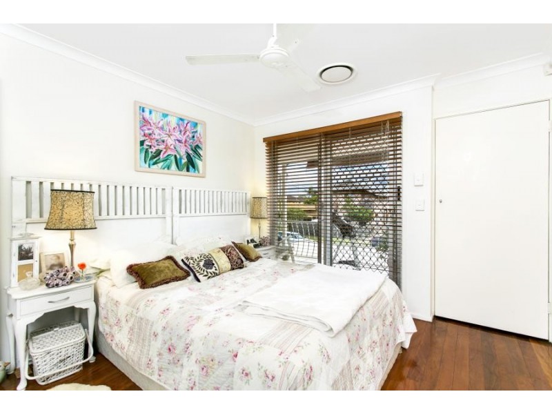 37 Seagull Avenue, Mermaid Beach QLD 4218