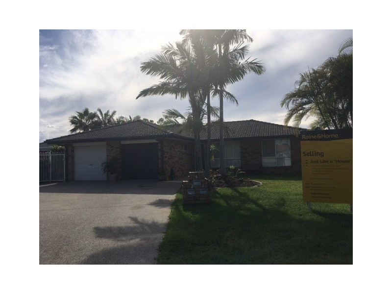 2/6 Felicia Court, Burleigh Waters QLD 4220