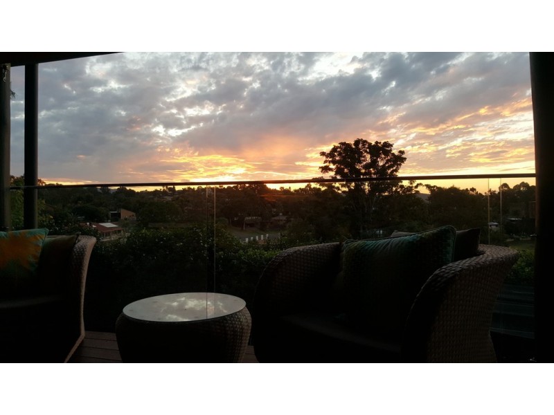 12 Amethyst Court, Carrara QLD 4211