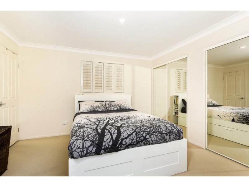 26 Pine Valley Drive, Robina QLD 4226