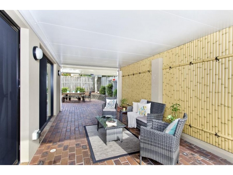 26 Pine Valley Drive, Robina QLD 4226