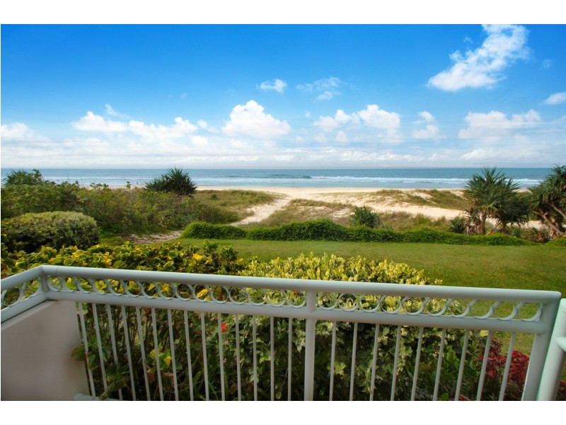 6/261 Golden Four Drive, Bilinga QLD 4225
