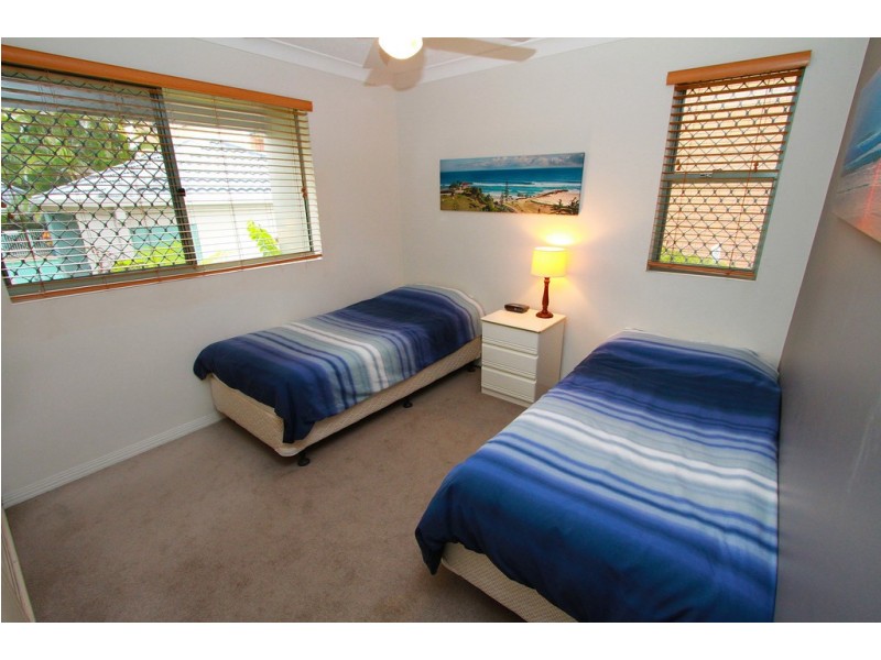 6/261 Golden Four Drive, Bilinga QLD 4225