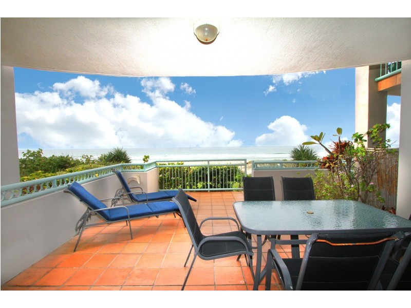 6/261 Golden Four Drive, Bilinga QLD 4225