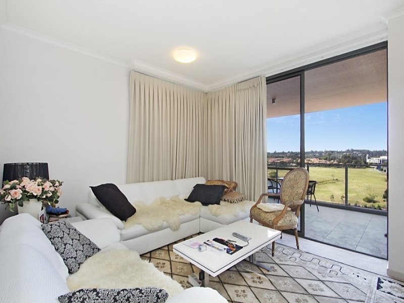 263/129 Laver Drive, Robina QLD 4226