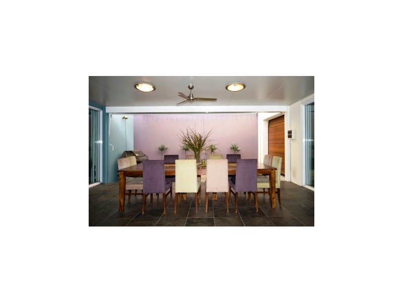 16 Lader Terrace, Varsity Lakes QLD 4227