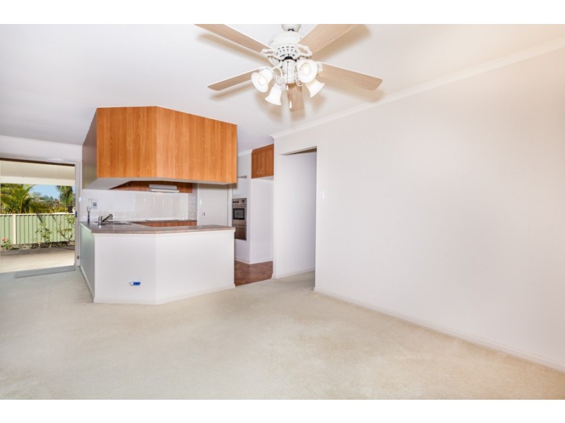 33 Lexington Drive, Worongary QLD 4213