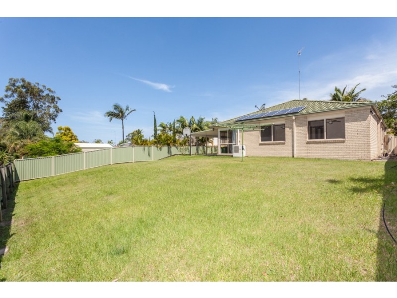 33 Lexington Drive, Worongary QLD 4213
