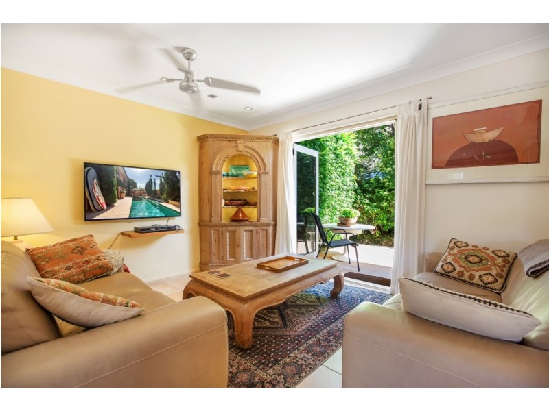 11 Elizabeth Street, Tugun QLD 4224