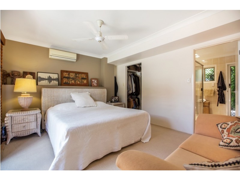11 Elizabeth Street, Tugun QLD 4224