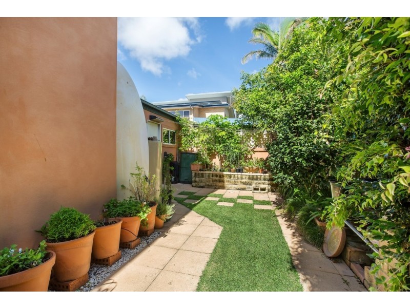 11 Elizabeth Street, Tugun QLD 4224