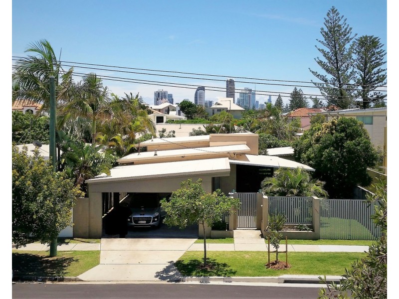 21 Seabeach Avenue, Mermaid Beach QLD 4218