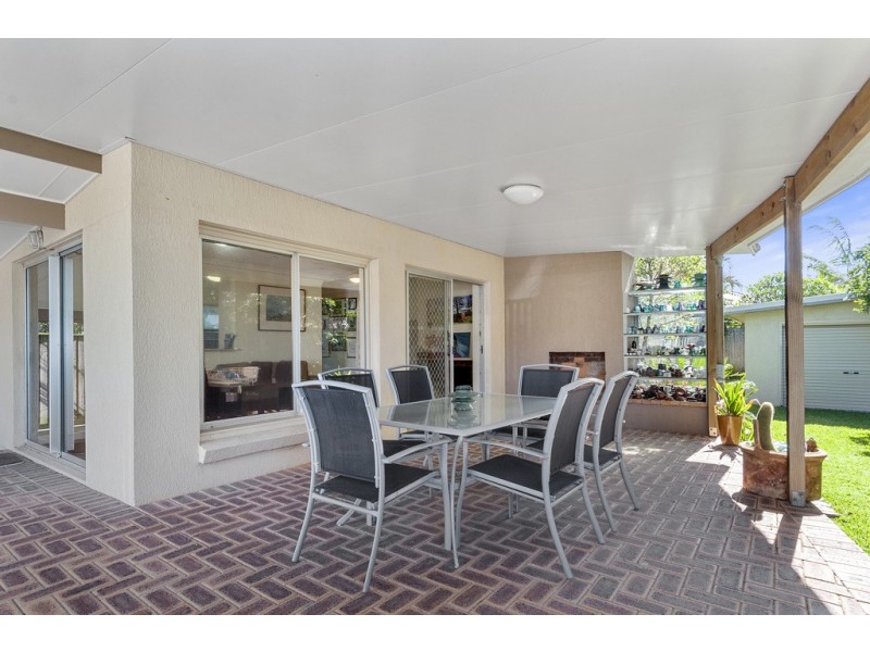 21 Seabeach Avenue, Mermaid Beach QLD 4218