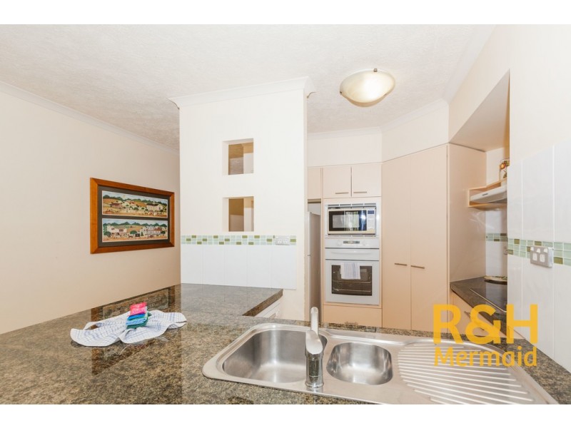 28/2320 Gold Coast Highway, Mermaid Beach QLD 4218