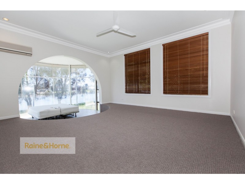 Lot 1 and 2 Riverbend Avenue, Carrara QLD 4211