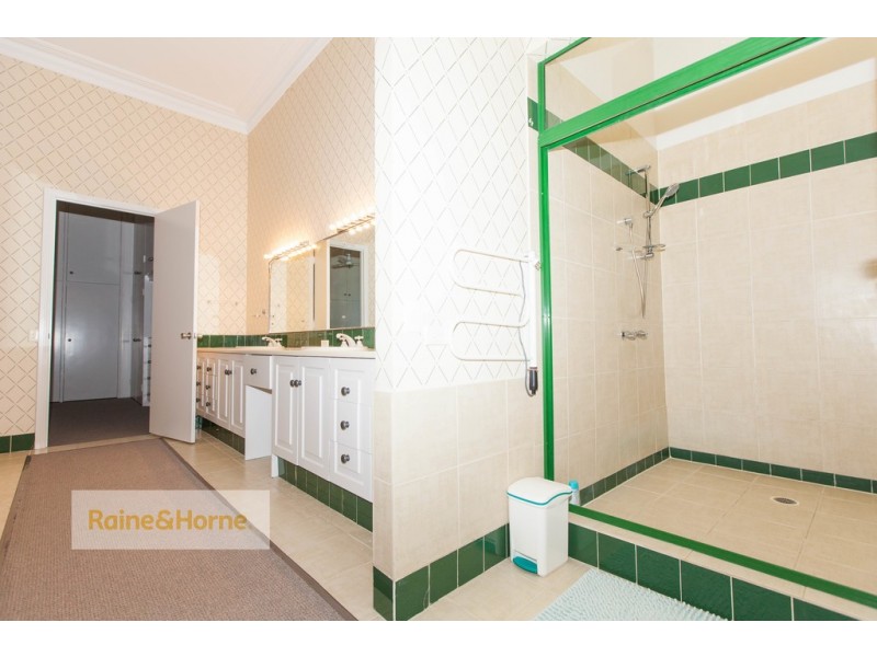 Lot 1 and 2 Riverbend Avenue, Carrara QLD 4211