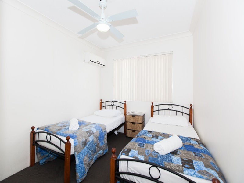 6/27 Wharf Road, Surfers Paradise QLD 4217