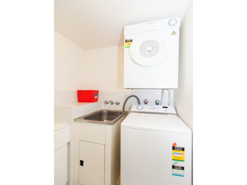 6/27 Wharf Road, Surfers Paradise QLD 4217